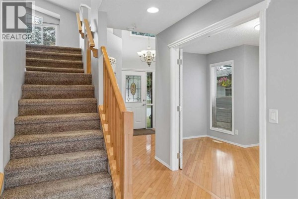 Bonus Room - 22 Somerside Crescent Sw, Calgary, AB T2V5R4 Photo 4