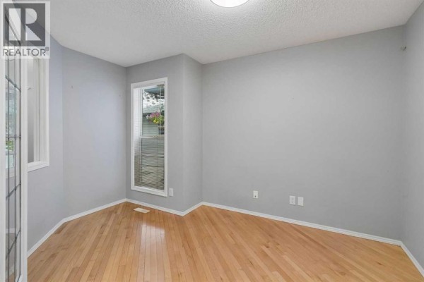 Recreational, Games room - 22 Somerside Crescent Sw, Calgary, AB T2V5R4 Photo 5