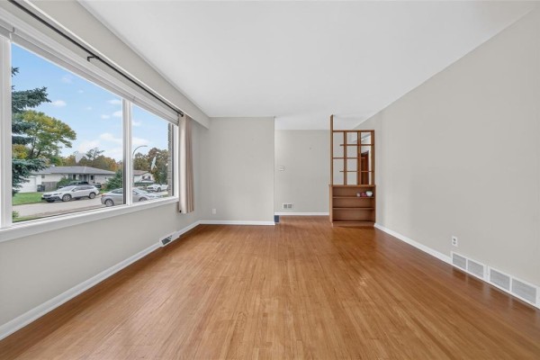 Bedroom - 22 St Pierre Street, Winnipeg, MB R3V1J4 Photo 5