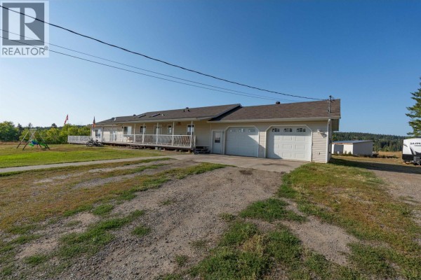 Kitchen - 22 Valley Road, Williams Lake, BC V0K2G0 Photo 2