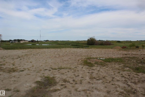 22 Whitetail, Mundare, AB T0B3H0 Photo 5