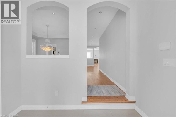 2pc Bathroom - 22 Woodhouse Street, Hamilton, ON L9K0H2 Photo 5
