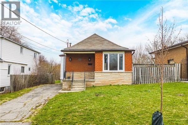 22 Worsley Road, Stoney Creek, ON, photo 2