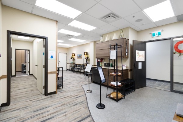 220, 230, 450 Ordze Road, Sherwood Park, AB, photo 2
