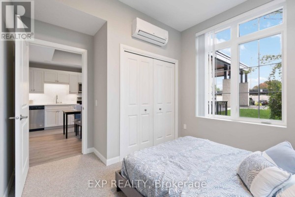 220 - 31 Eric Devlin Lane, Perth, ON, photo 2