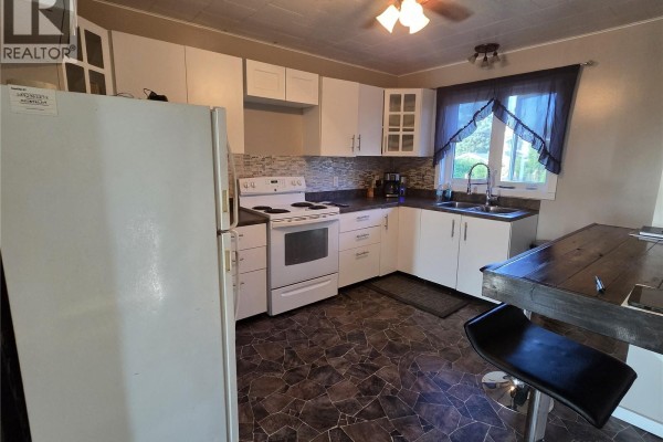 4pc Bathroom - 220 4th Street Nw, Wadena, SK S0A4J0 Photo 2