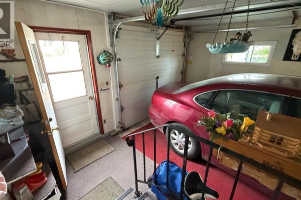 3pc Bathroom - 220 6 Avenue W, Hanna, AB T0J1P0 Photo 5