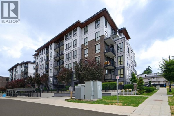 220 750 Dogwood Street, Coquitlam, BC V3J4B7 Photo 3