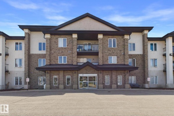#220 80a Kelloway Cr, Red Deer, AB, photo 2