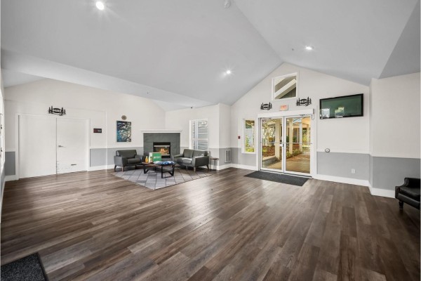 220 9688 148 Street, Surrey, BC V3R0W2 Photo 2