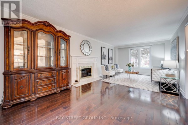 220 Arichat Road, Oakville, ON L6J6A7 Photo 5