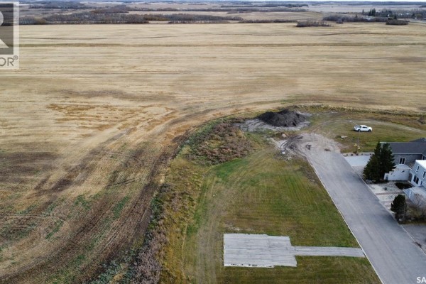220 Bergmann Avenue, Wynyard, SK S0A4T0 Photo 2