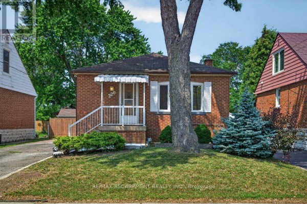 220 East 13th Street, Hamilton, ON, photo 2