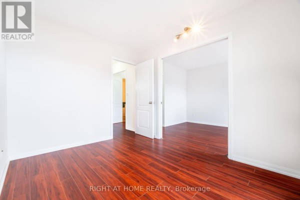 Bedroom - 220 Grandview Way, Toronto, ON M2N6V3 Photo 4