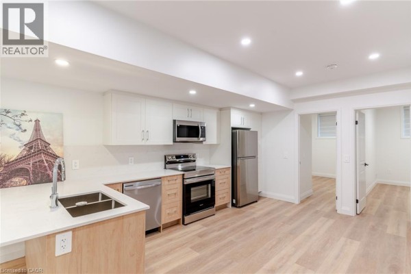 220 Heiman Street Unit# 4, Kitchener, ON N2M3M3 Photo 5