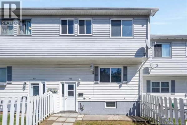 Townhouse for sale at 220 Tartan Street, Saint John, NB - MLS® Nphg4I