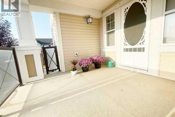 2pc Bathroom - 220 Windford Crescent, Airdrie, AB T4B4G5 Photo 5