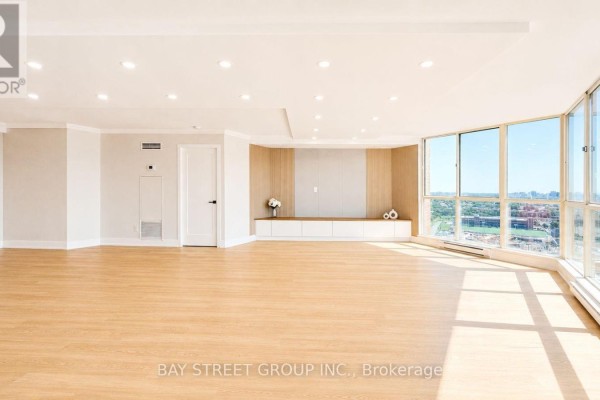 2201 - 85 Skymark Drive, Toronto, ON, photo 3
