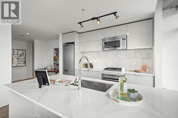 2201 108 W Cordova Street, Vancouver, BC V6B0G5 Photo 5