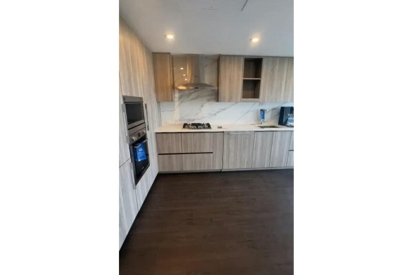 2201 13778 100th Avenue, Surrey, BC, photo 2