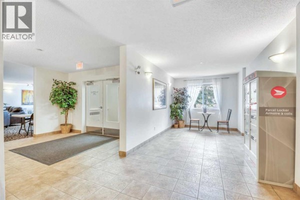 Kitchen - 2202, 928 Arbour Lake Road Nw, Calgary, AB T3G5T2 Photo 4