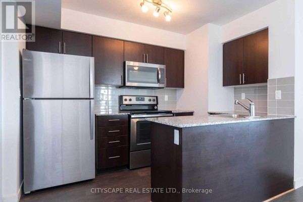 Kitchen - 2202 - 1420 Dupont Street, Toronto, ON M6H4J8 Photo 3
