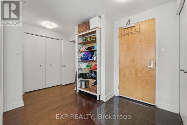 2202 - 40 Nepean Street, Ottawa, ON K2P0X5 Photo 2
