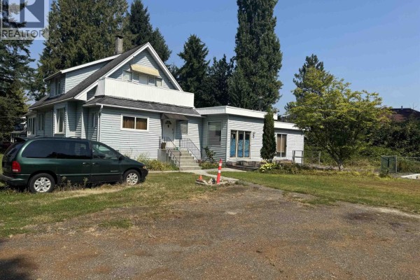 22032-22034 124th Avenue, Maple Ridge, BC V2X4J2 Photo 4