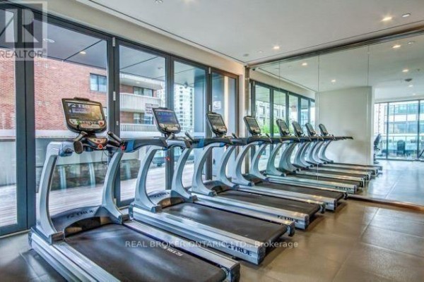 2204 - 159 Dundas Street, Toronto, ON M5B0A9 Photo 5