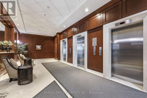 Den - 2205 - 200 Rideau Street, Ottawa, ON K1N5Y1 Photo 4