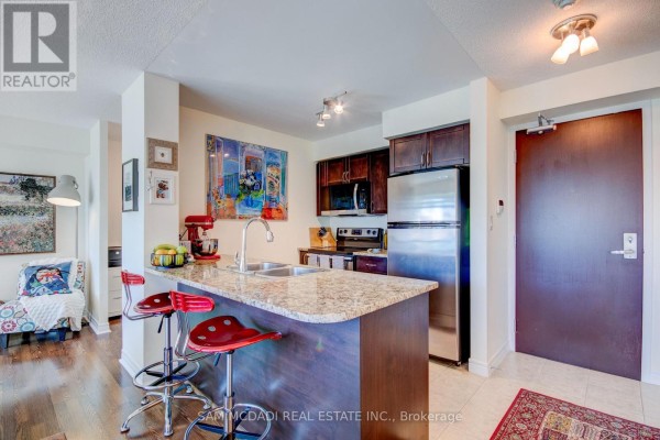 Office - 2205 - 208 Enfield Place, Mississauga, ON L5B0G8 Photo 4