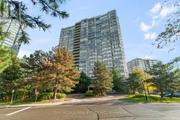 2205 - 24 Hanover Road, Brampton, ON, photo 2