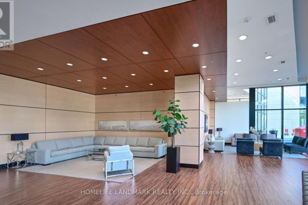 Kitchen - 2205 - 2900 Highway 7 Road, Vaughan, ON L4K0G6 Photo 4