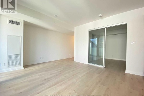 2205 - 99 Foxbar Road, Toronto, ON M4V2G5 Photo 4