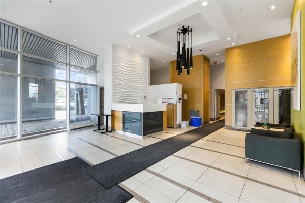 2206 13618 100 Avenue, Surrey, BC V3T0A8 Photo 5