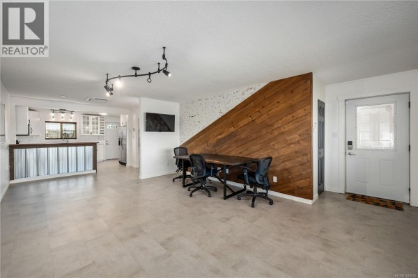 Office - 2206/2204 Petersen Pl, Nanaimo, BC V9S4N5 Photo 4