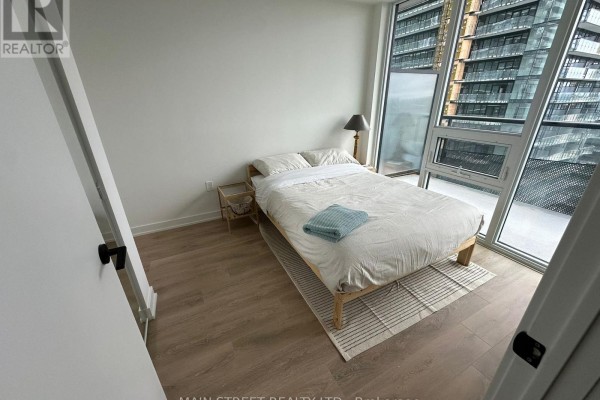 2207 - 117 Broadway Avenue, Toronto, ON, photo 3