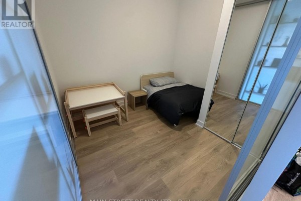 2207 - 117 Broadway Avenue, Toronto, ON M4P1V3 Photo 5