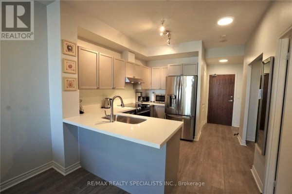 Kitchen - 2207 - 33 Elm Drive, Mississauga, ON L5B4M2 Photo 3