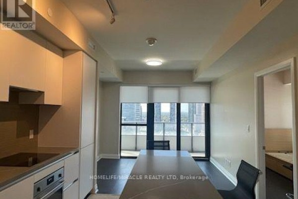2207 - 4015 The Exchange Street, Mississauga, ON L5B0N9 Photo 3