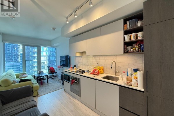 Kitchen - 2207 - 55 Mercer Street, Toronto, ON M5V0W4 Photo 3