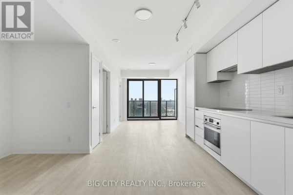 Living room - 2208 - 25 Frederick Todd Way, Toronto, ON M4G0C6 Photo 3
