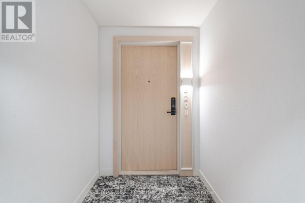 Family room - 2208 - 5 Defries Street, Toronto, ON M5A0W7 Photo 3