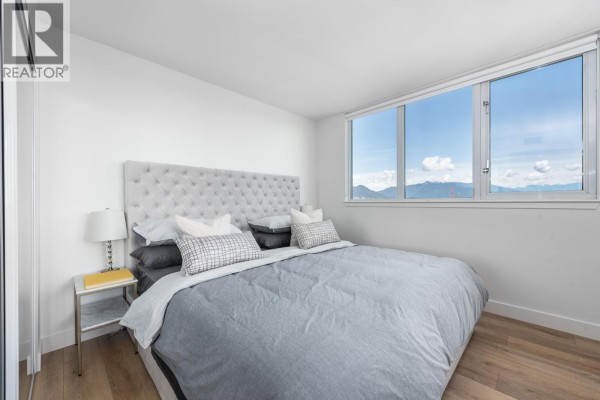 2208 63 Keefer Place, Vancouver, BC V6B6N6 Photo 3
