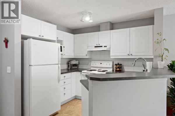 2209, 950 Arbour Lake Road Nw, Calgary, AB, photo 3