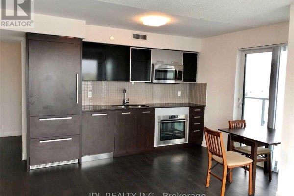 Kitchen - 2209 - 5168 Yonge Street, Toronto, ON M2N5P6 Photo 2
