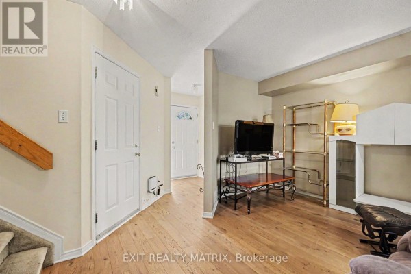 2209 Saturn Crescent, Ottawa, ON K4A3T6 Photo 4