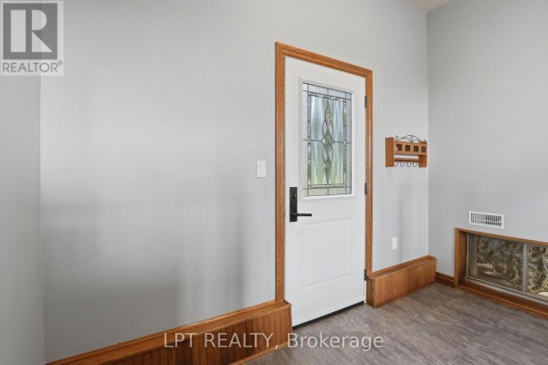22095 Mc Dougall Line, West Elgin, ON N0L2C0 Photo 5