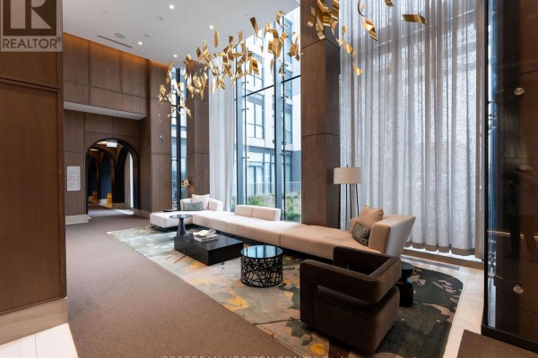 221 - 30 Inn On The Park Drive, Toronto, ON, photo 3