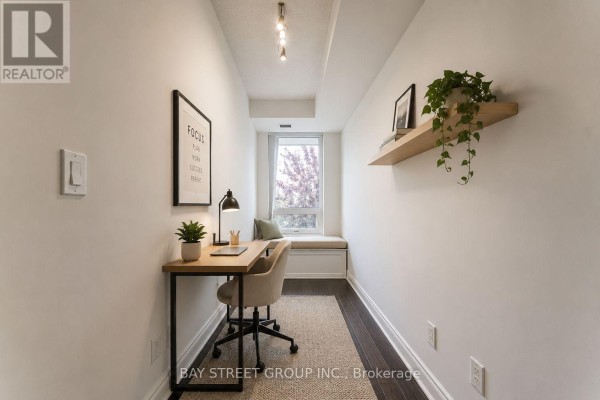 Den - 221 - 31 Olive Avenue, Toronto, ON M2N4N4 Photo 5